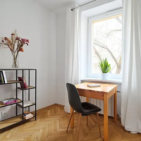 Apartment Modern And Cozy - Center - Dobra 27